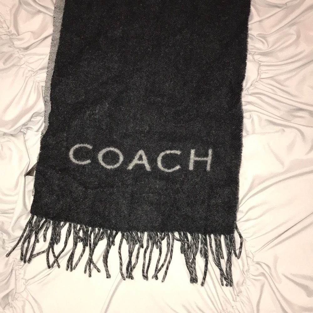 Men’s coach scarf